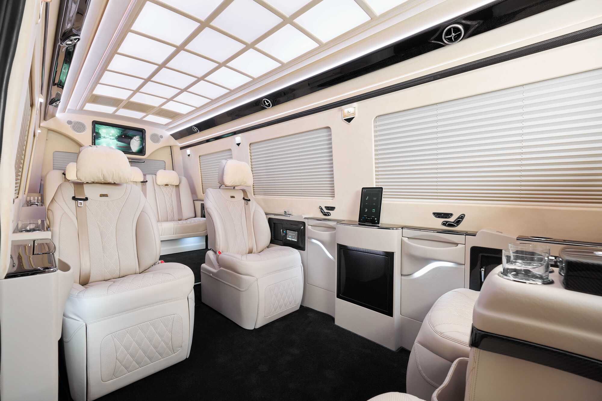 Grillig langs een miljard Mercedes Sprinter VIP. Luxury VIP Conversion Mercedes Benz Sprinter for  sale - KLASSEN