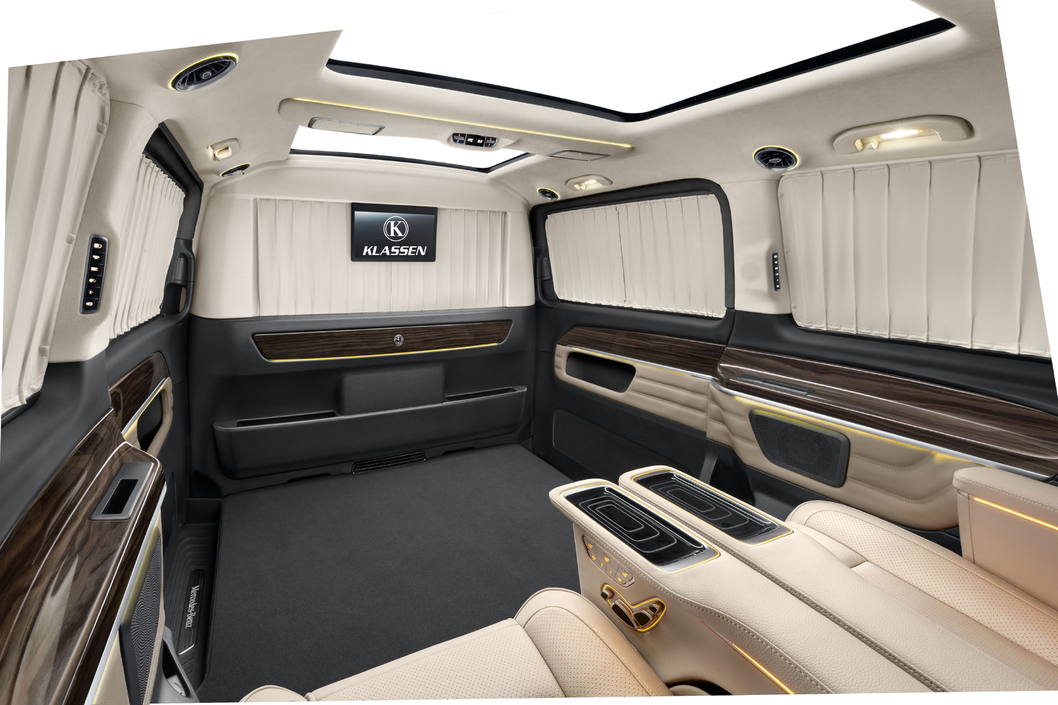 Mit dem High-End Interieur-Paket machen Sie Ihre Mercedes-Benz V-Klasse & EQV für alle Insassen zu einem besonders sinnlichen Erlebnis.