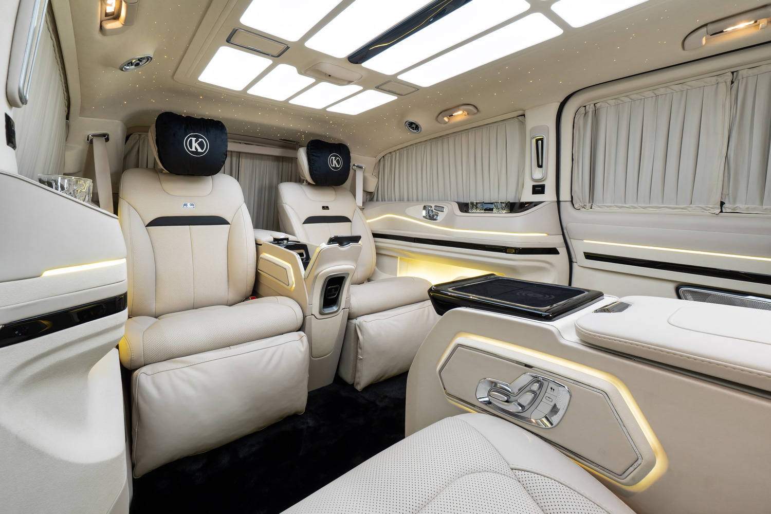 Neuer Mercedes-Benz VLE KLASSEN: elektrische Grand Limousine mit Interieur MVE_1_1721