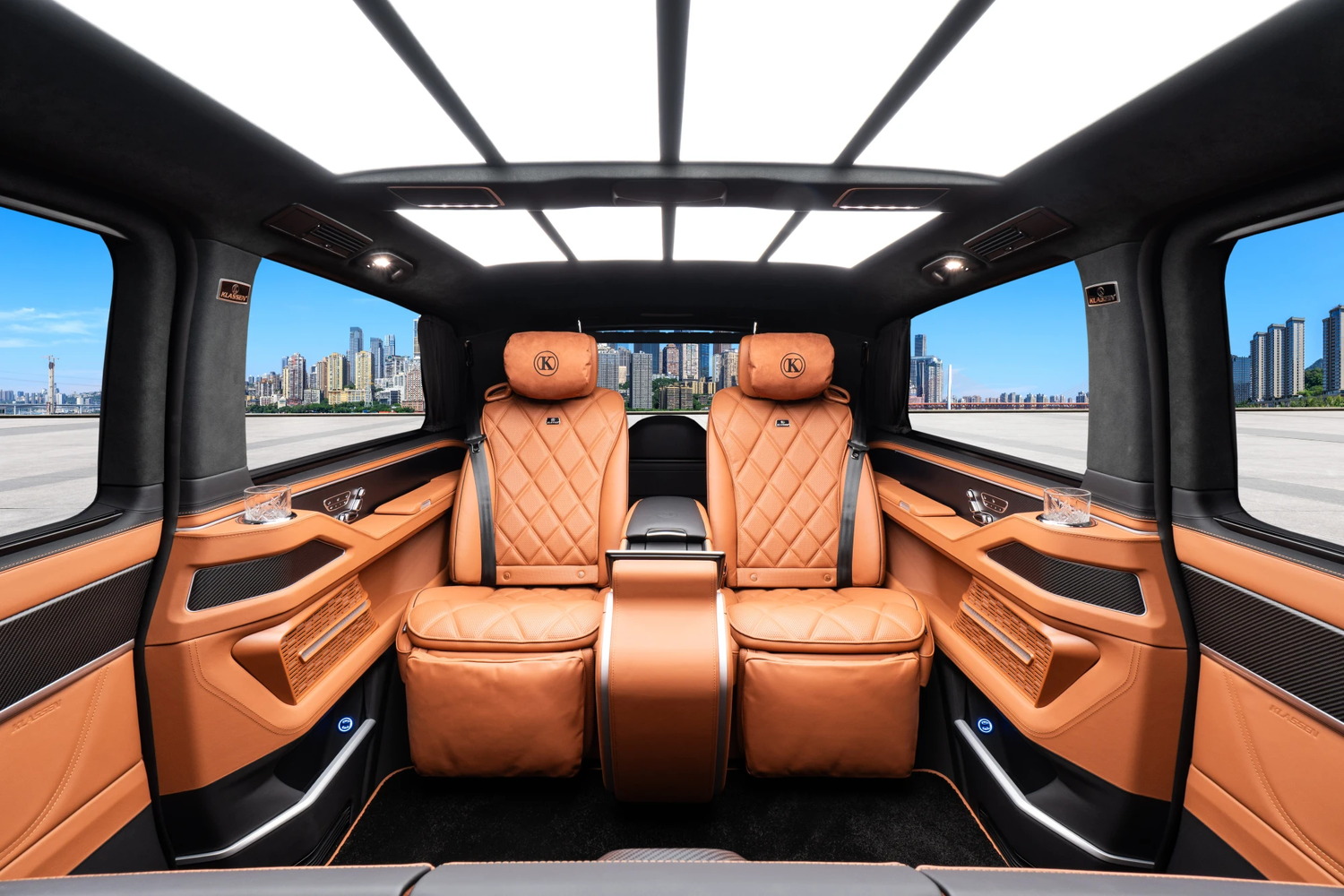 KLASSEN auf der Monaco Yacht Show 2026: neuer VIP Sprinter und exklusiver Mercedes-Benz V-Class