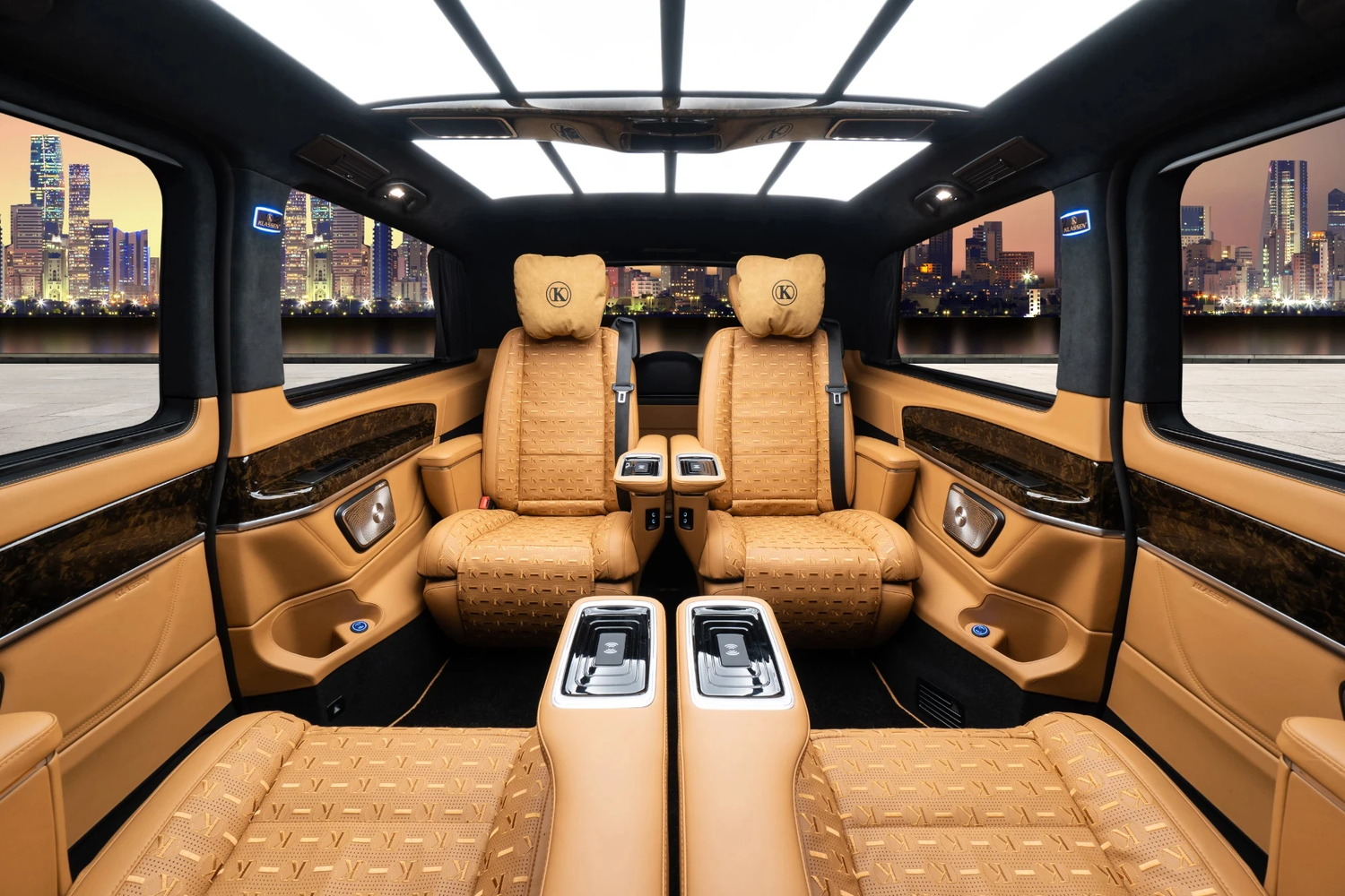 KLASSEN auf der Monaco Yacht Show 2026: neuer VIP Sprinter und exklusiver Mercedes-Benz V-Class