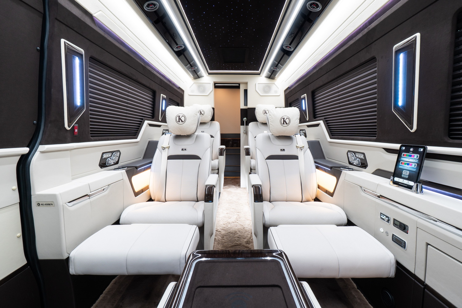 Mercedes-Benz Sprinter MSE_1_1735 von KLASSEN: VIP-Raum mit dem Komfort eines Privatjets