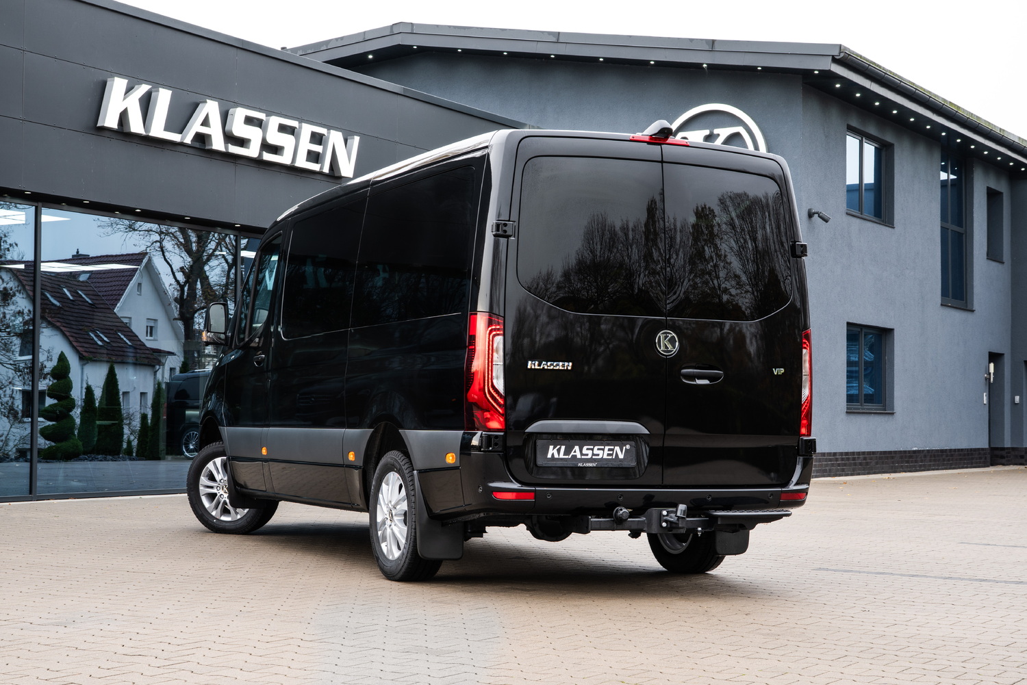 KLASSEN auf der Monaco Yacht Show 2026: neuer VIP Sprinter und exklusiver Mercedes-Benz V-Class