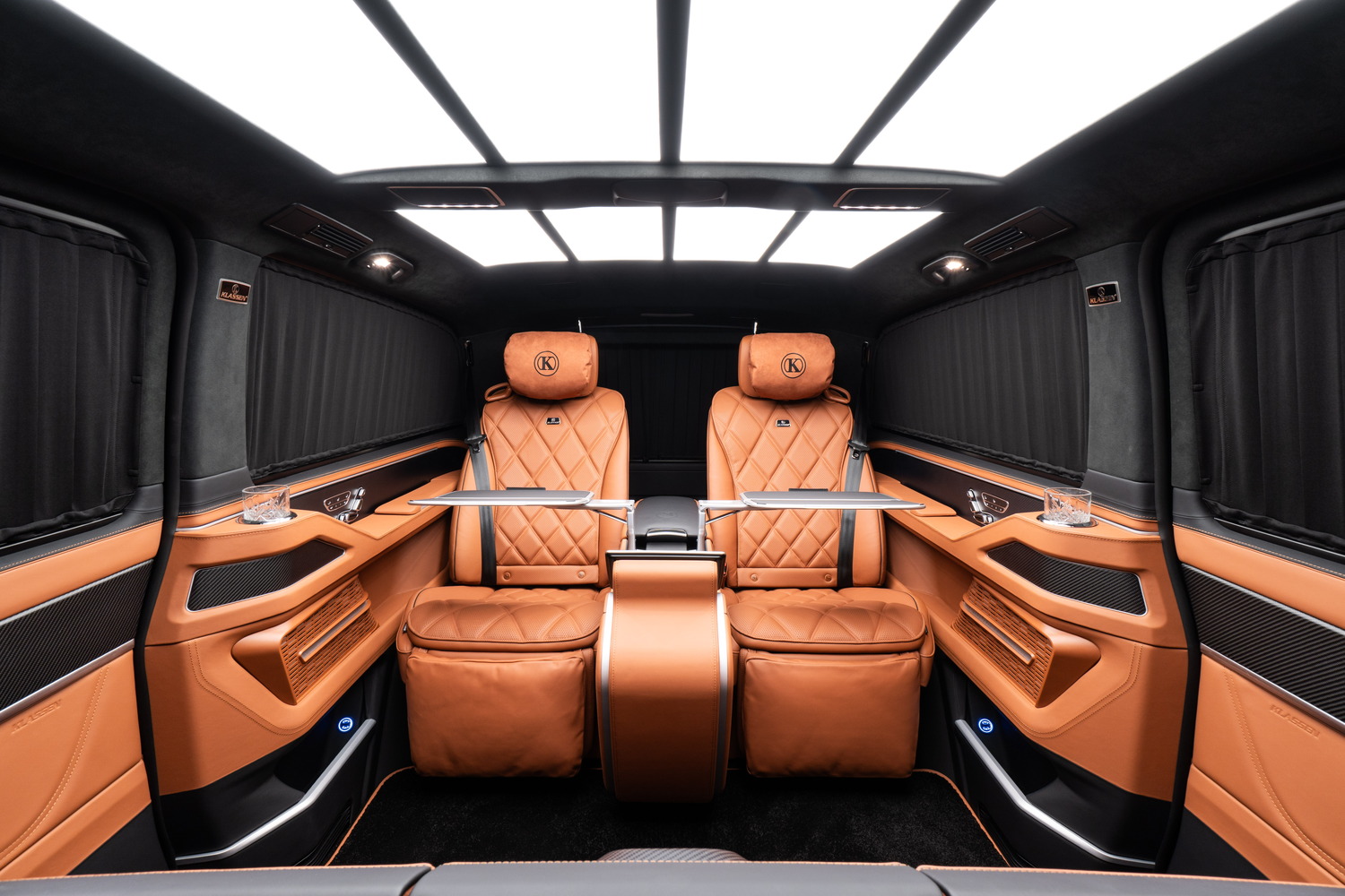 KLASSEN auf der Monaco Yacht Show 2026: neuer VIP Sprinter und exklusiver Mercedes-Benz V-Class