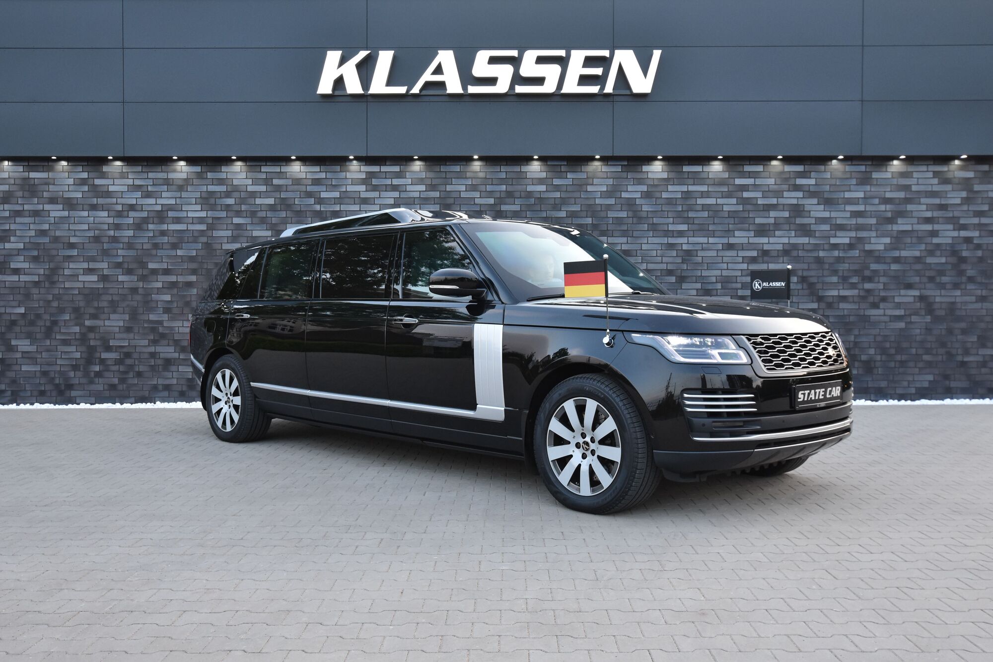 Stretched & Armored Range Rover +1000mm - KLASSEN