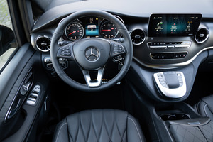 KLASSEN Mercedes-Benz V-Class VIP. V 300 - 4MATIC - VIP Business Interieur. MVMH_1509