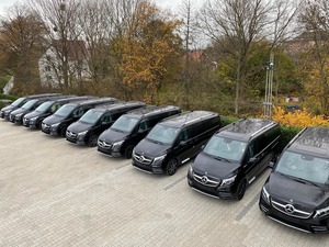 KLASSEN Mercedes-Benz V-Class VIP. V 300 EXCLUSIVE Luxus Großraumlimousine. MVK_9001