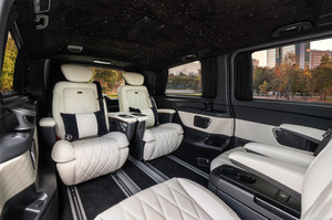 KLASSEN Mercedes-Benz V-Class VIP. V 300 - 4MATIC VIP Avantgarde Interieur. MVMH_1569