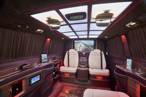 KLASSEN Mercedes-Benz V-Class VIP. V 300 d | Luxury VIP Van with Wheelchair. MVD_9041