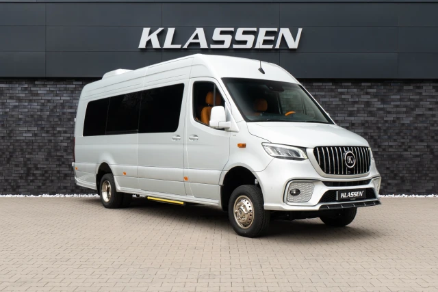 Mercedes-Benz Sprinter MSE Luxury Crew Van - MSE_3_1731