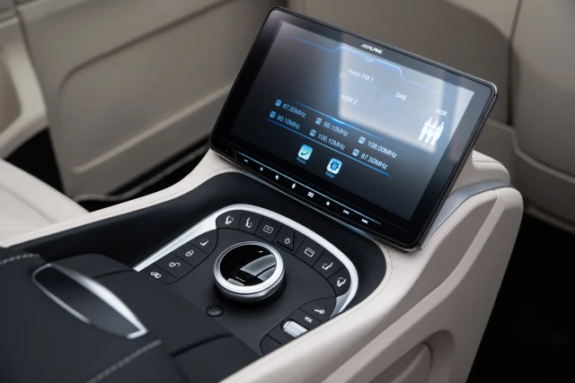 Mercedes-Benz V-Class MVV VIP Business VAN Luxury Edition - MVV_2_1751