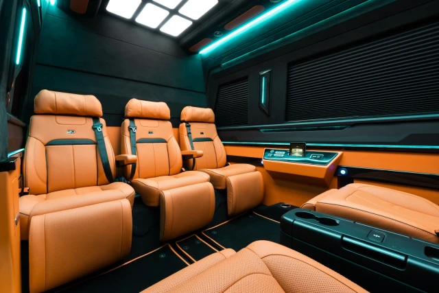 Mercedes-Benz Sprinter MSE Luxury Crew Van - MSE_3_1731