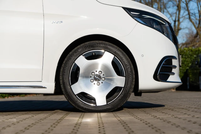Mercedes-Benz V-Class MVV ROYAL BUSINESS LOUNGE VAN - MVV_2_1705