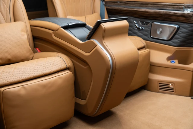 Mercedes-Benz V-Class MVV VIP Business VAN Luxury Edition - MVV_2_1722