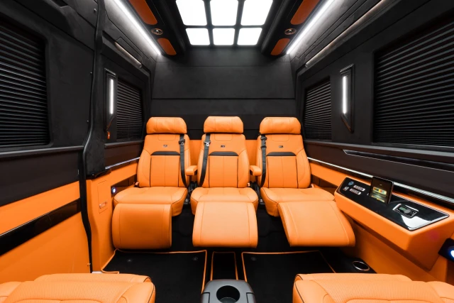Mercedes-Benz Sprinter MSE Luxury Crew Van - MSE_3_1731
