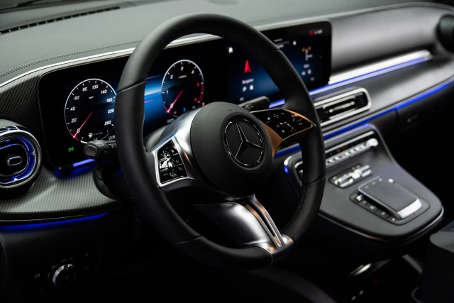 Mercedes-Benz V-Class MVV VIP Business VAN Luxury Edition - MVV_2_1751