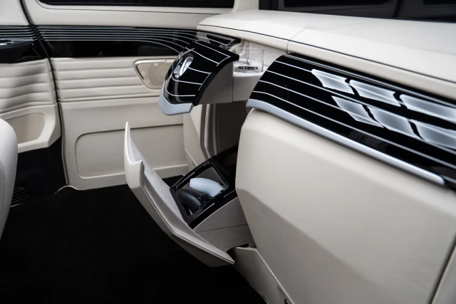 Mercedes-Benz V-Class MVV VIP Business VAN Luxury Edition - MVV_2_1751