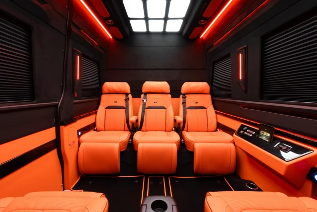 Mercedes-Benz Sprinter MSE Luxury Crew Van - MSE_3_1731
