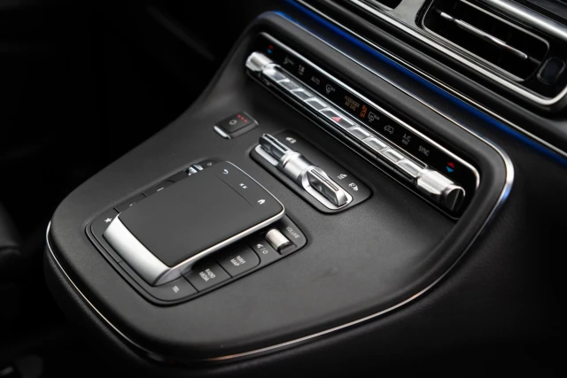 Mercedes-Benz V-Class MVV LUXURY VIP VAN - MVV_6_1699