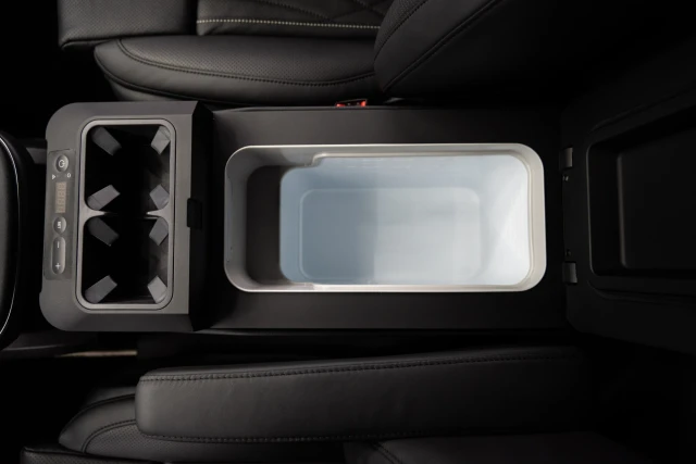 Mercedes-Benz V-Class MVV VIP Business VAN Luxury Edition - MVV_2_1751