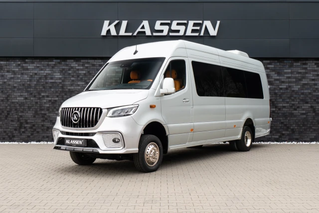 Mercedes-Benz Sprinter MSE Luxury Crew Van - MSE_3_1731