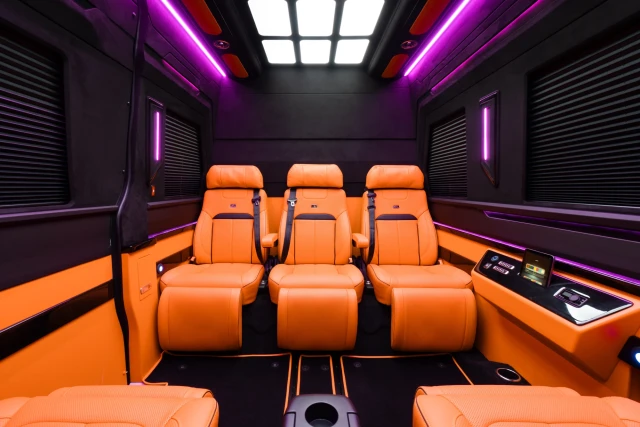Mercedes-Benz Sprinter MSE Luxury Crew Van - MSE_3_1731