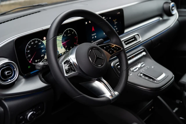 Mercedes-Benz V-Class MVV LUXURY VIP VAN - MVV_6_1699