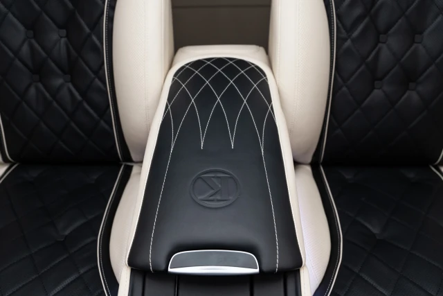 Mercedes-Benz V-Class MVV ROYAL BUSINESS LOUNGE VAN - MVV_2_1705