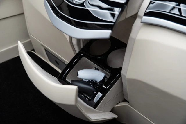 Mercedes-Benz V-Class MVV VIP Business VAN Luxury Edition - MVV_2_1751