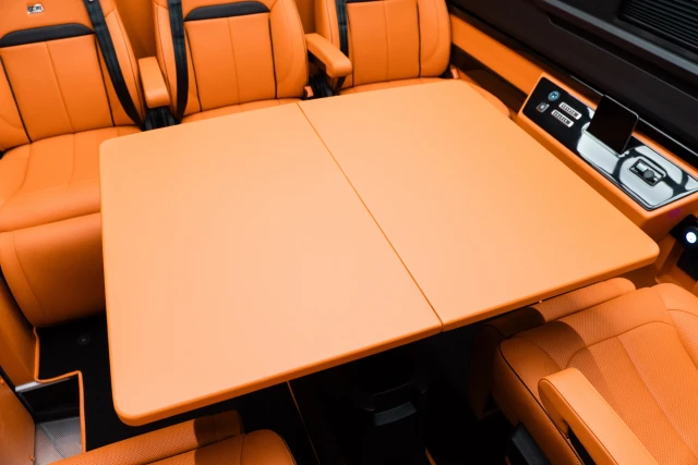 Mercedes-Benz Sprinter MSE Luxury Crew Van - MSE_3_1731
